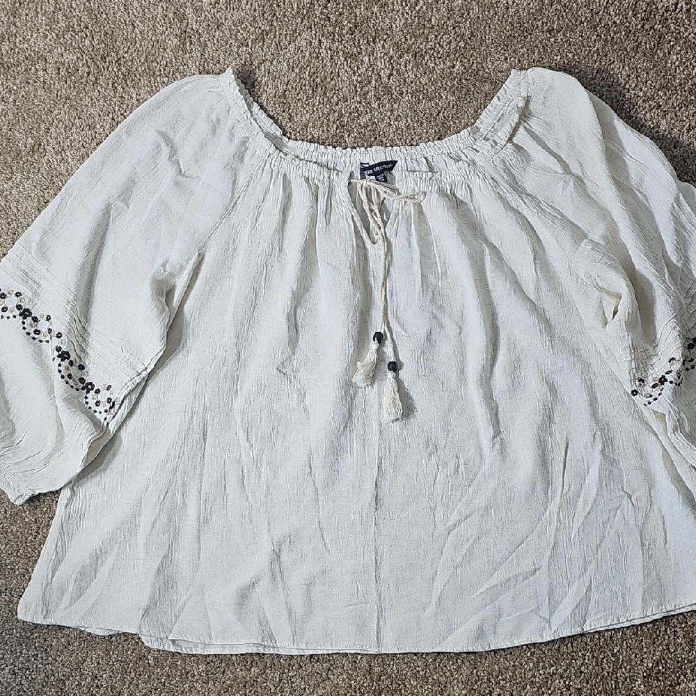 Unique Spectrum Cream Blouse with Embroidered‎ Sleeves